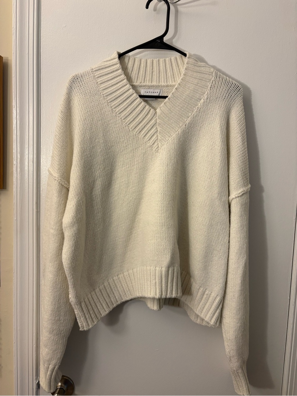 Topshop Cream V-Neck Knit Sweater